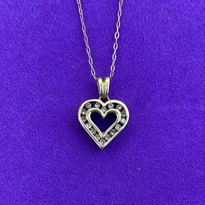 💛 Vintage 10K Gold Diamond Heart “I Love You” Pendant Necklace